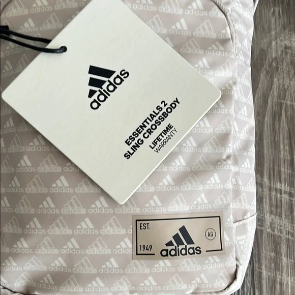 Adidas Tan Belt Bag Sleek Modern Design - Picture 2 of 9